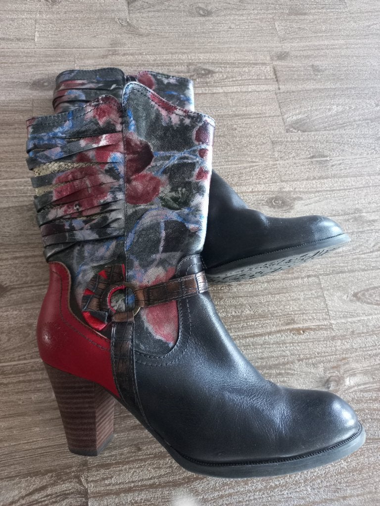 z.g.a.n. halfhoge Laura Vita laarsjes maat 41, Kleding | Dames, Overige kleuren, Lage of Enkellaarzen, Ophalen of Verzenden, Zo goed als nieuw