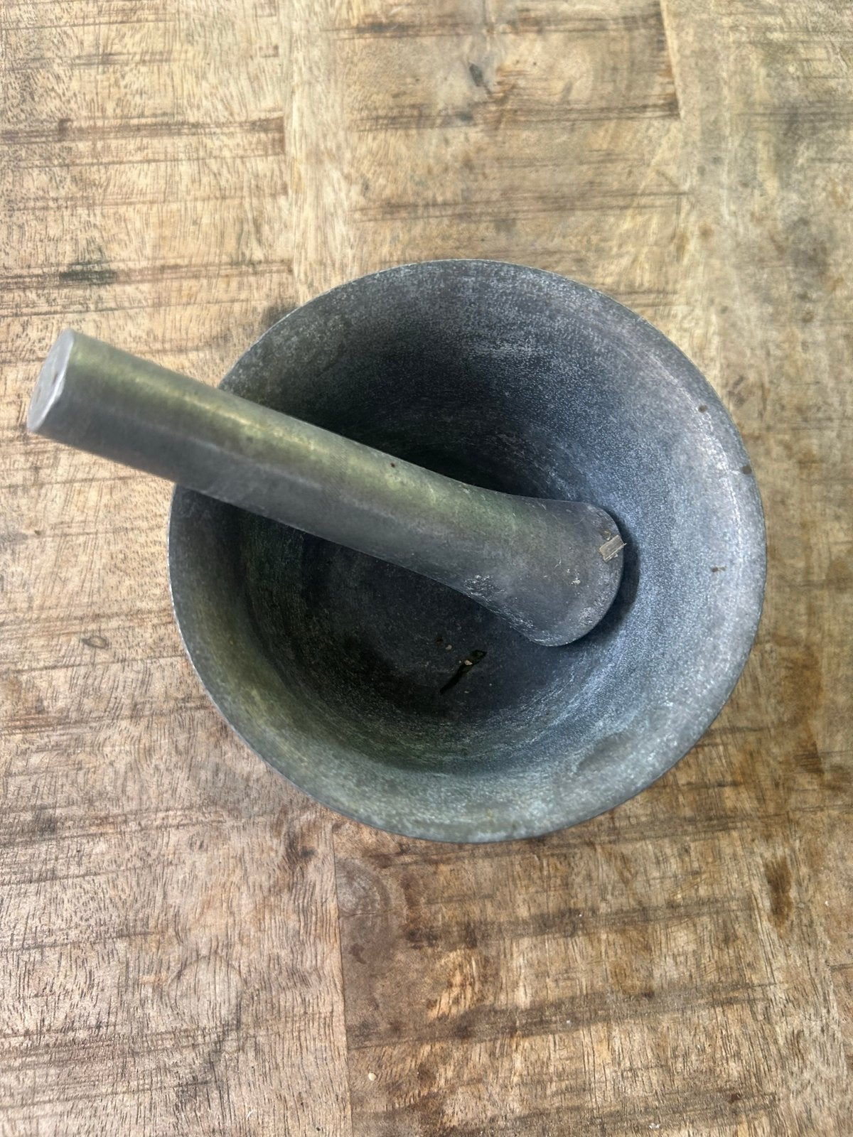 Antieke gietijzere vijzel met stamper, Antiek en Kunst, Ophalen of Verzenden