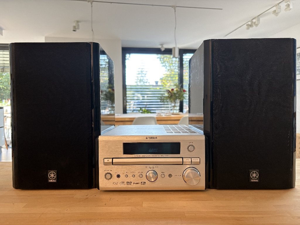 Yamaha RDX E700 versterker met NX-E800 boxen en bluetooth, Ophalen, 60 tot 120 watt, Stereo, Refurbished
