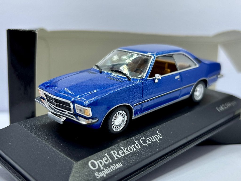 1:43  Opel rekord coupé 1975, Ophalen of Verzenden, Zo goed als nieuw, Auto, MiniChamps