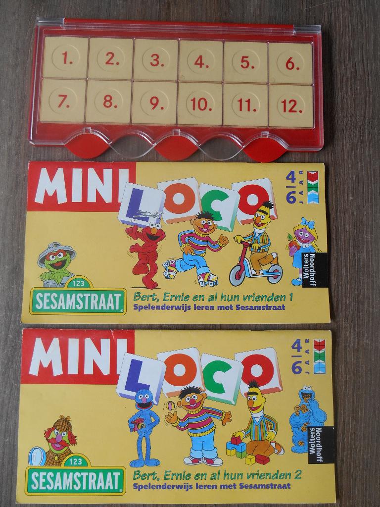 Miniloco setje Sesamstraat met 2 boekjes mini loco, Kinderen en Baby's, Ophalen of Verzenden, Gebruikt