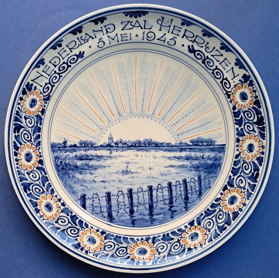 Porceleyne Fles Vrede 1945 Bevrijding 23cm (19), Antiek en Kunst, Ophalen of Verzenden