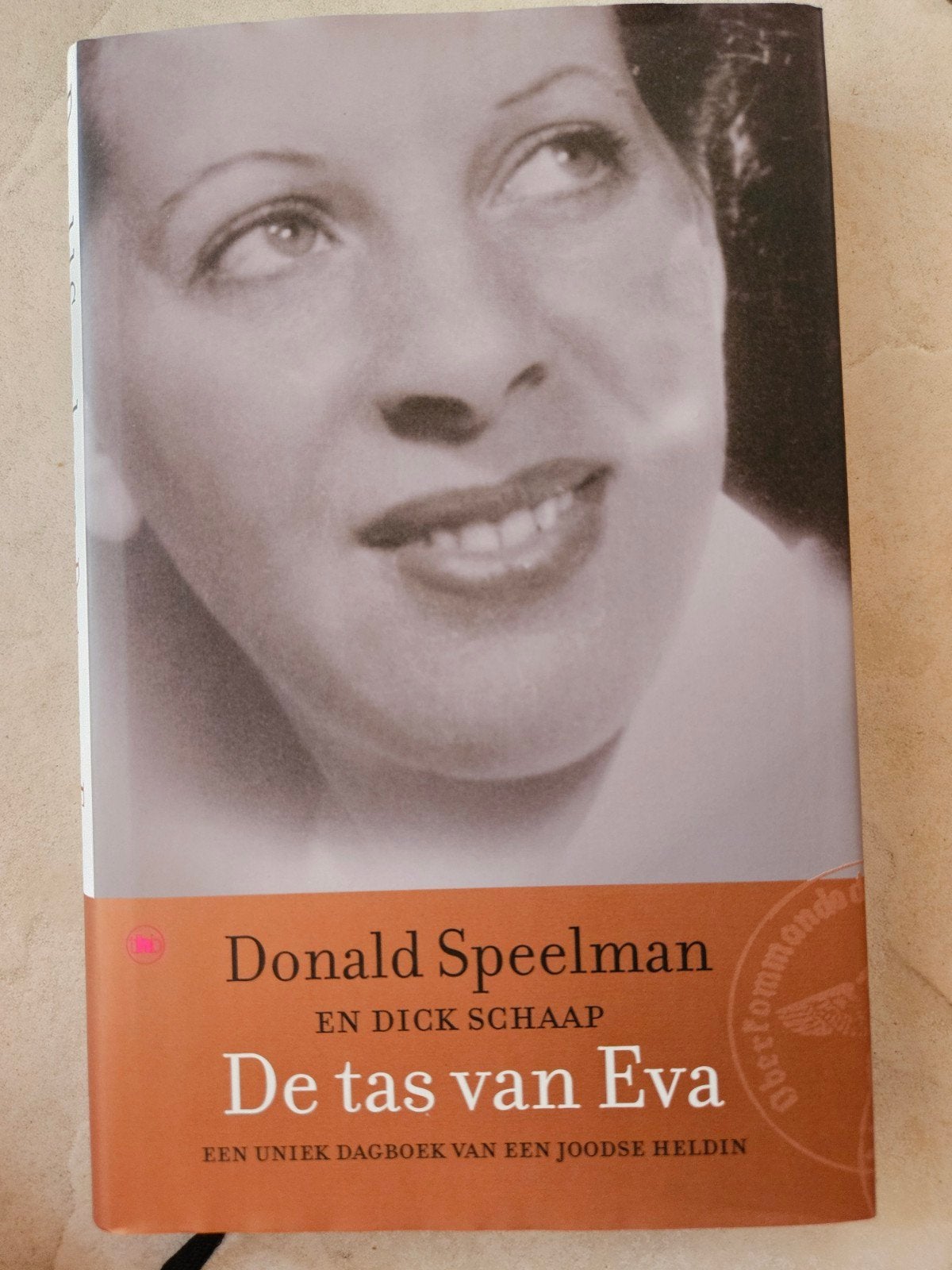 De tas van Eva: Uniek dagboek Joodse heldin WOII, Boeken, Oorlog en Militair, Zo goed als nieuw, Algemeen, Tweede Wereldoorlog