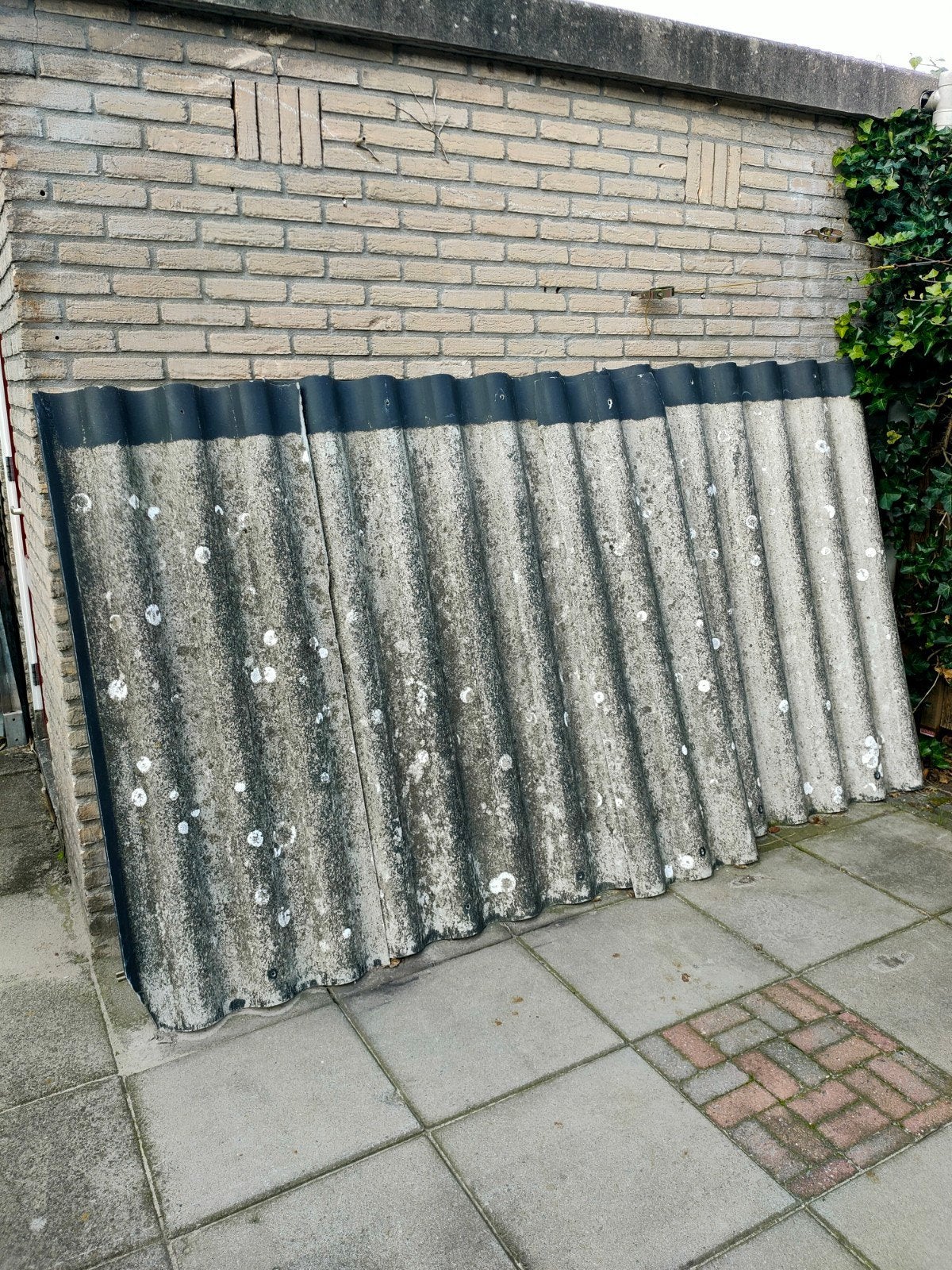 Bouwmateriaal voor afdak of carport: golfplaten, hout, palen, Ophalen, Gebruikt, Balk, Overige houtsoorten
