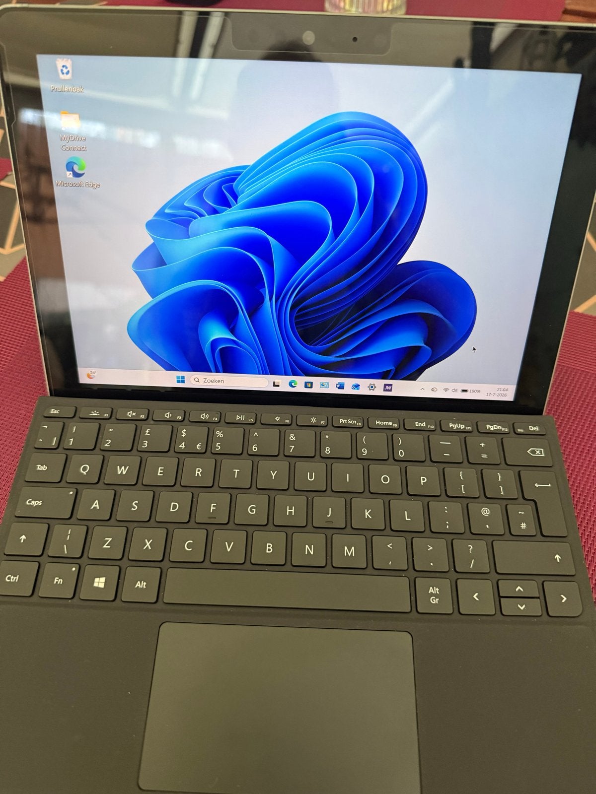 Microsoft Surface Go 3 - 8GB RAM, 128GB opslag, Windows 11, Computers en Software, Windows Tablets, Zo goed als nieuw, 128 GB
