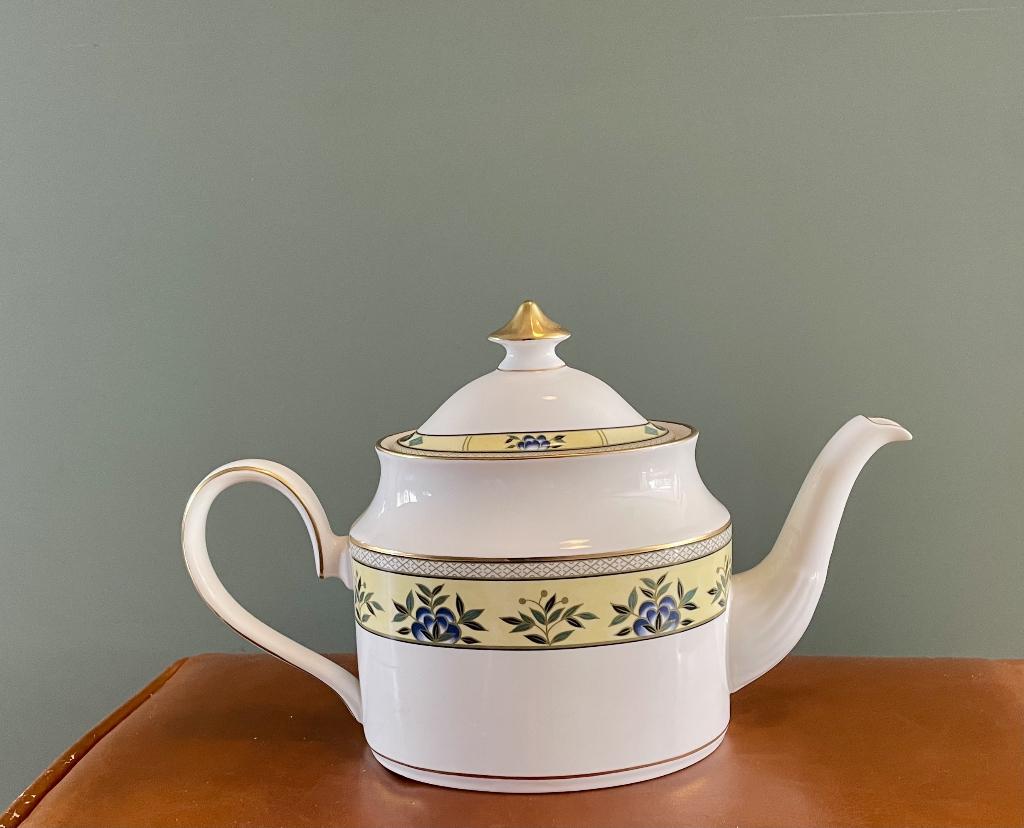 Vintage theepot Minton Ashton voor maar €30, Ophalen of Verzenden