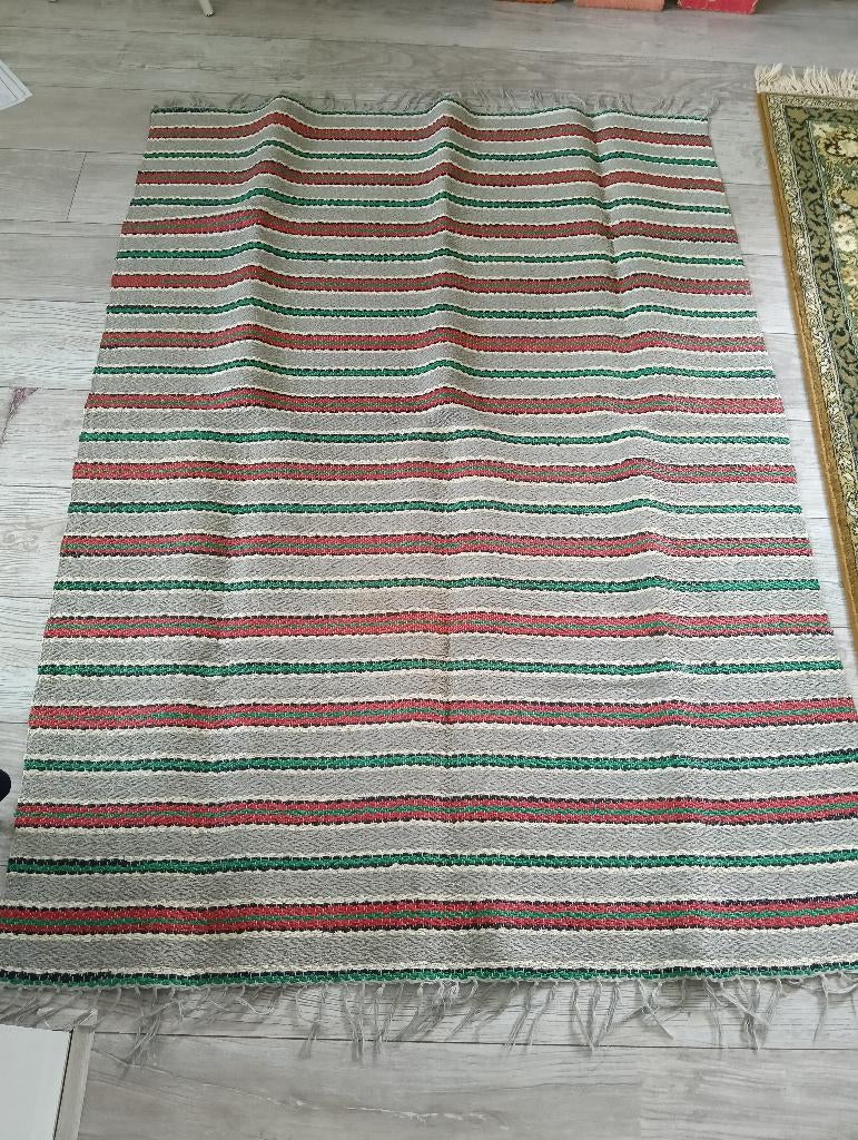 Zweeds vloerkleed, Ophalen, Gebruikt, 150 tot 200 cm, Rechthoekig