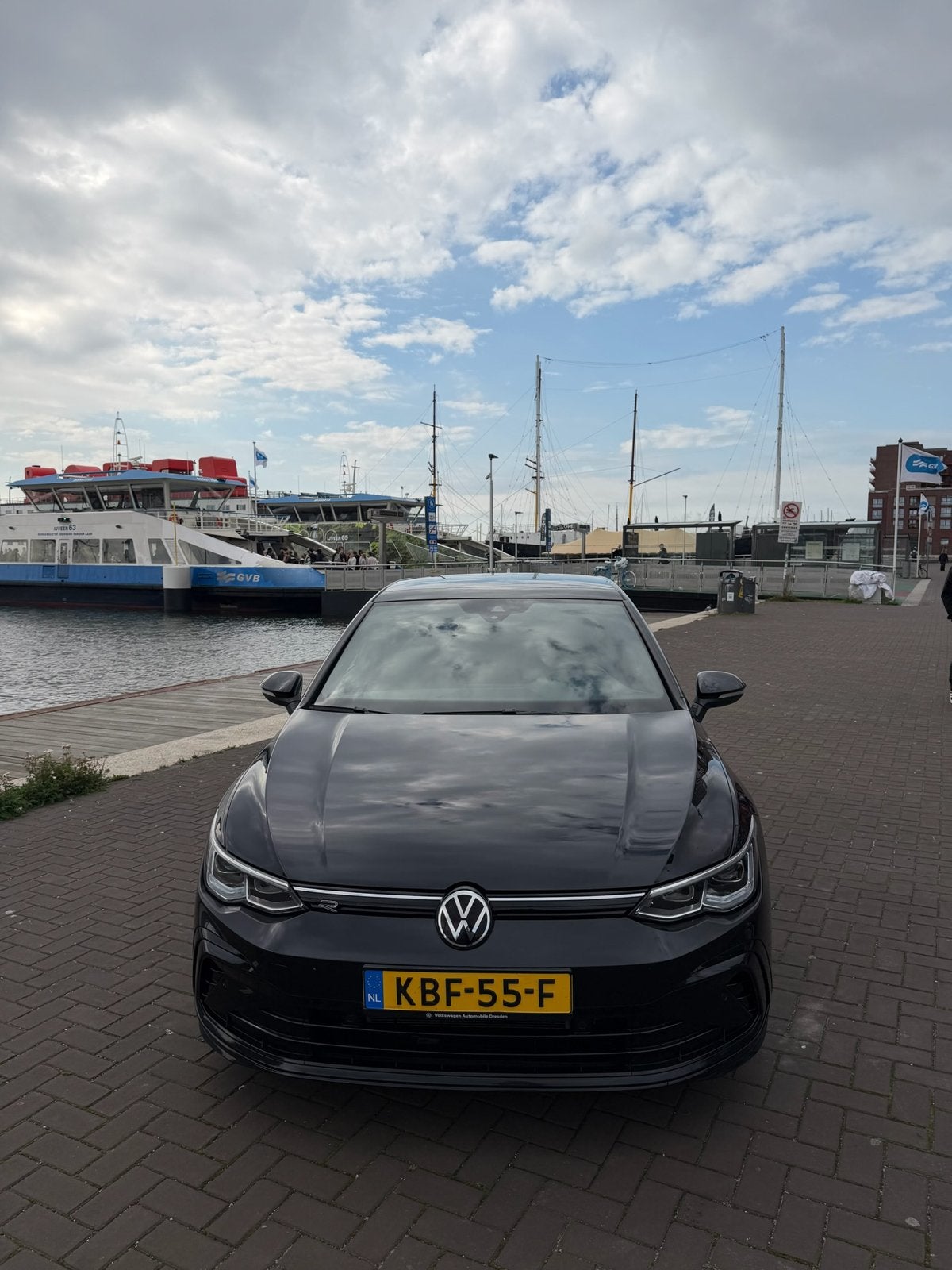 Volkswagen Golf 1.5 eTSI R- Line 150pk | PANORAMADAK | ACC |, Auto's, Dealer onderhouden, 1498 cc, 4 cilinders, 150 pk