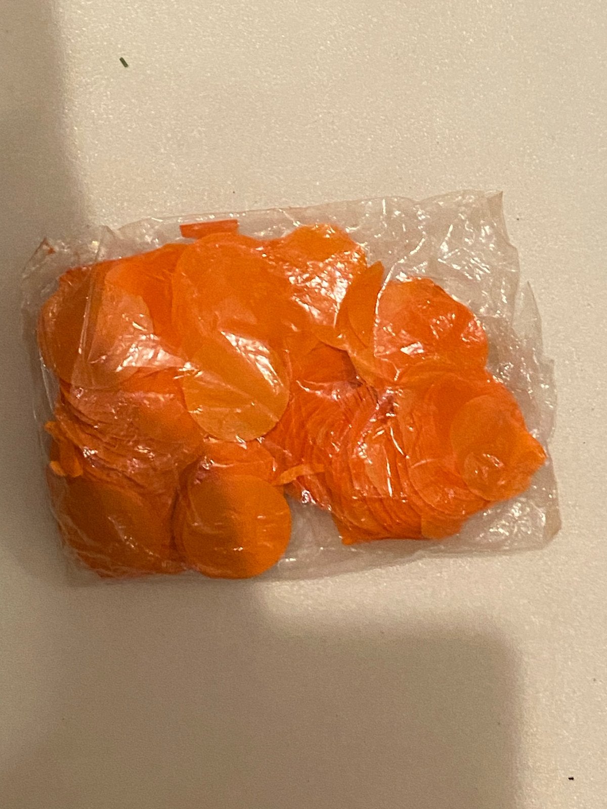 Oranje confetti voor feestjes en evenementen, Ophalen of Verzenden, Nieuw, Versiering, Oranje of Koningsdag