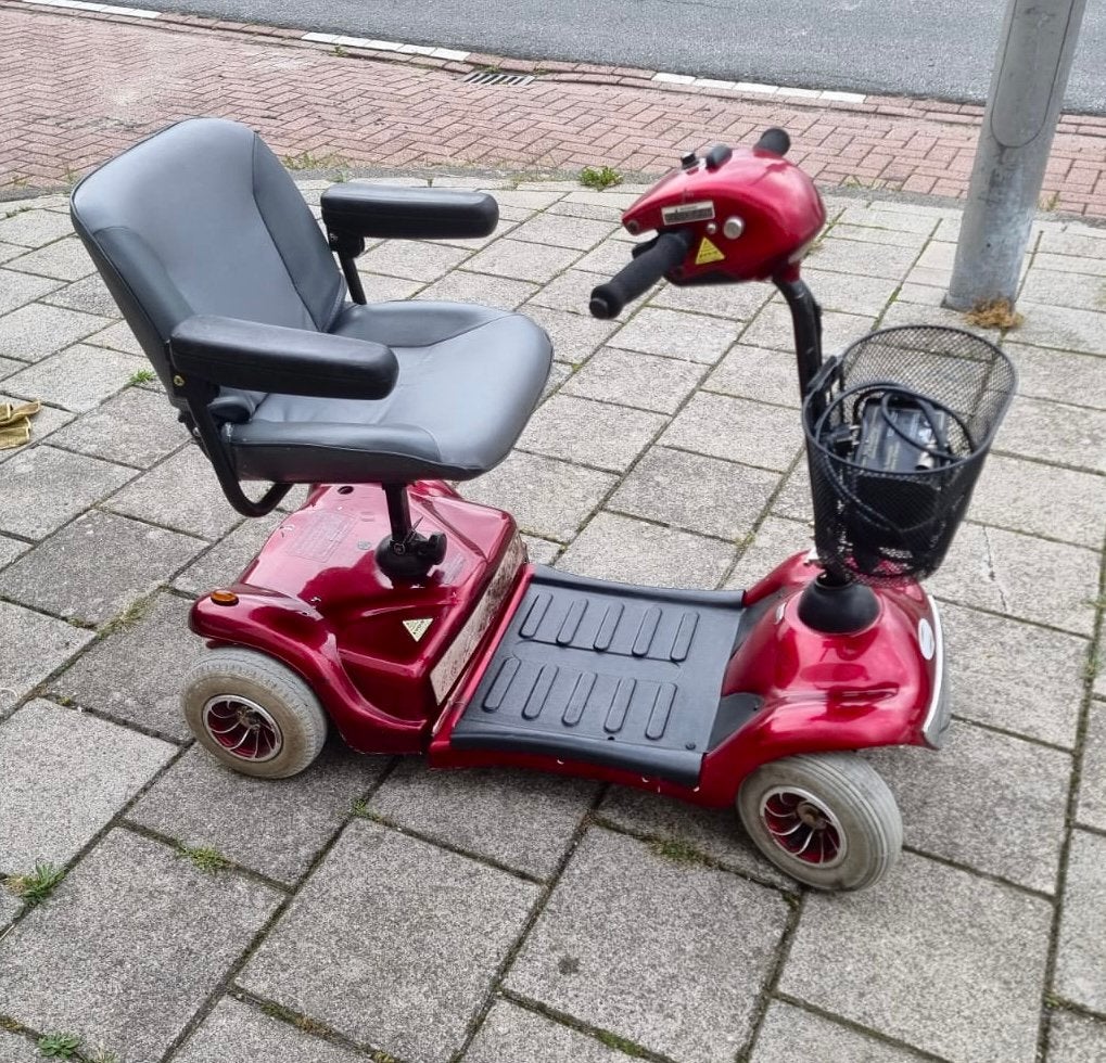 Scootmobiel Shoprider Deluxe rood, Diversen, Brommobielen en Scootmobielen, Ophalen, Gebruikt, Shoprider