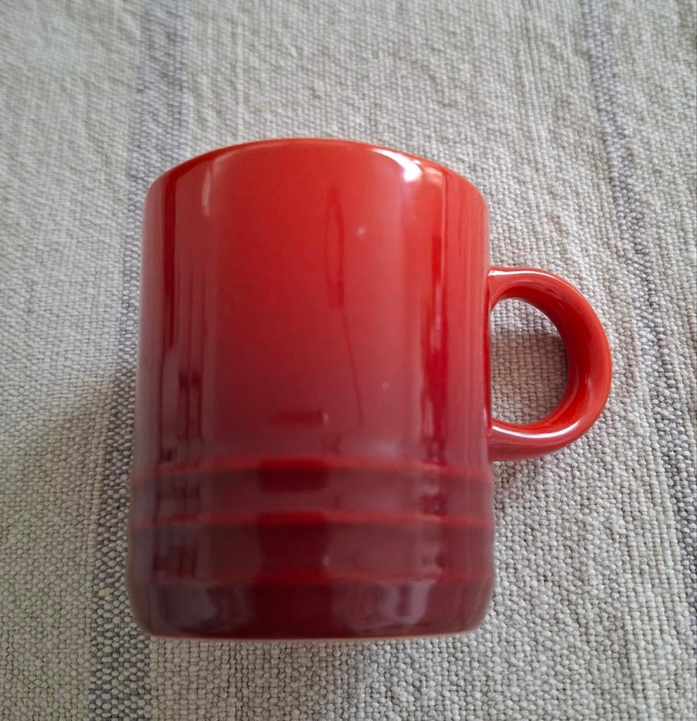 Le Creuset Espressokopje - Kersenrood 70ml, Huis en Inrichting, Keuken | Servies, Nieuw, Ophalen of Verzenden, Overige stijlen