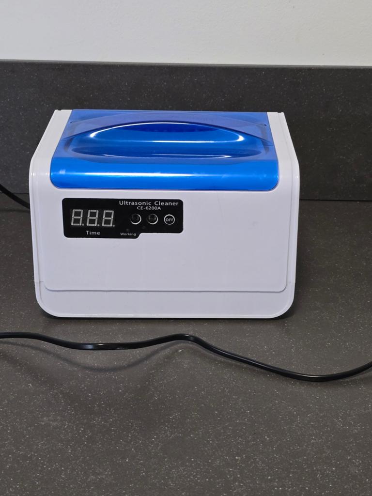 Ultrasone Reiniger CE-6200A voor Sieraden en Brillen, Ophalen of Verzenden, Zo goed als nieuw