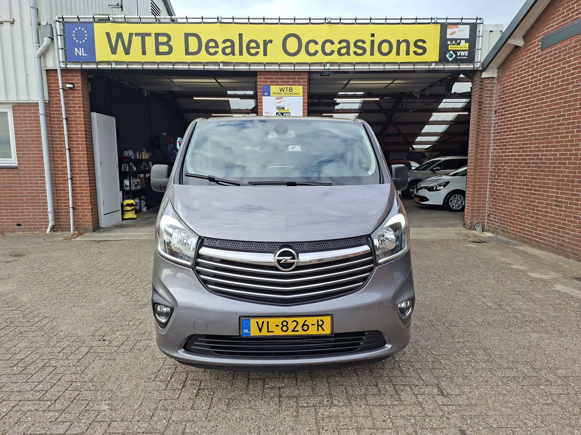 Opel Vivaro 1.6 CDTI L2H1 Edition EcoFlex, Auto's, Voorwielaandrijving, Gebruikt, Zwart, 4 cilinders