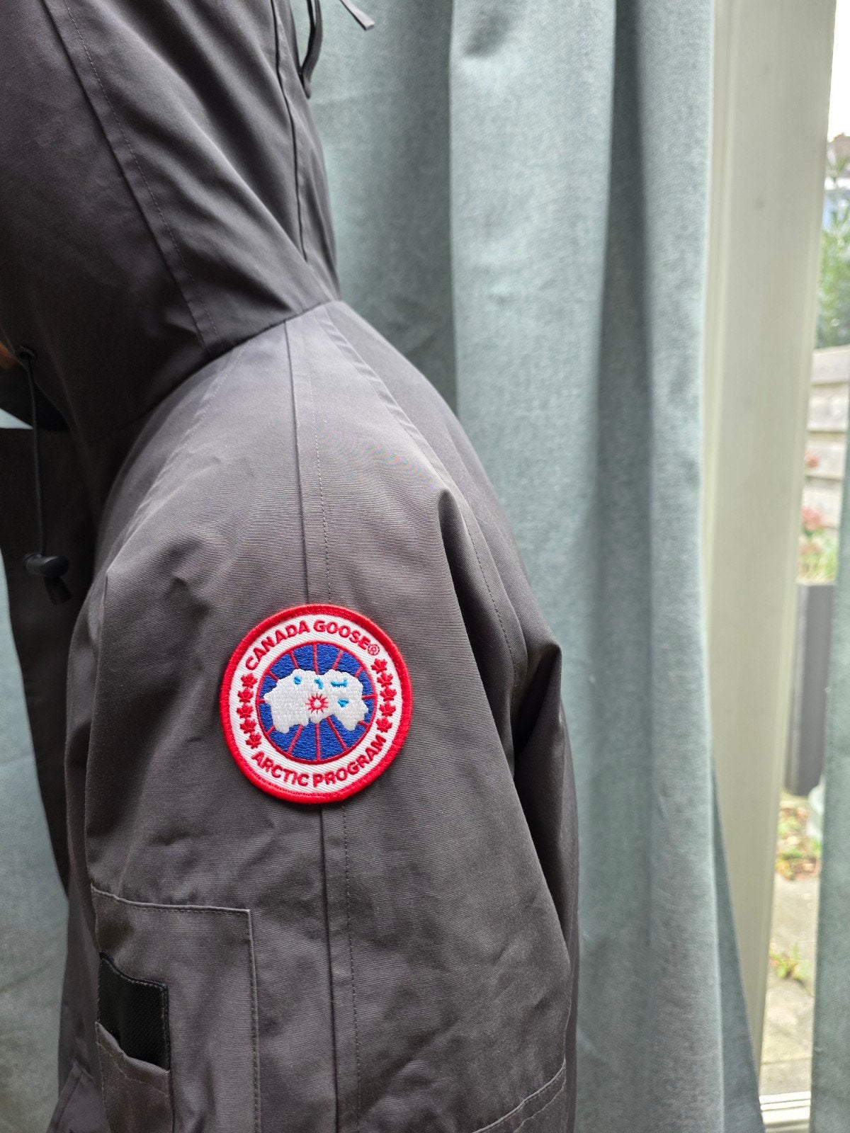 canada goose winterjas, Maat 52/54 (L), Canada Goose, Ophalen of Verzenden, Zo goed als nieuw