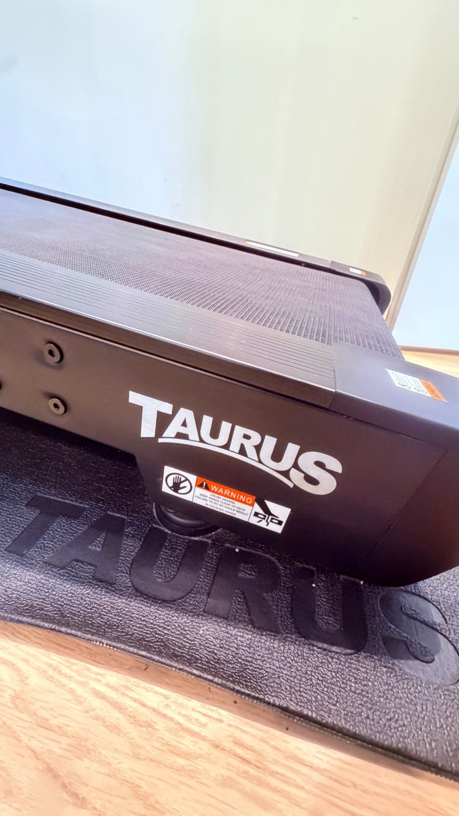 Foto 8 van Taurus T10.3 HD Pro Loopband nieuwprijs€3.999-zeer nette sta
