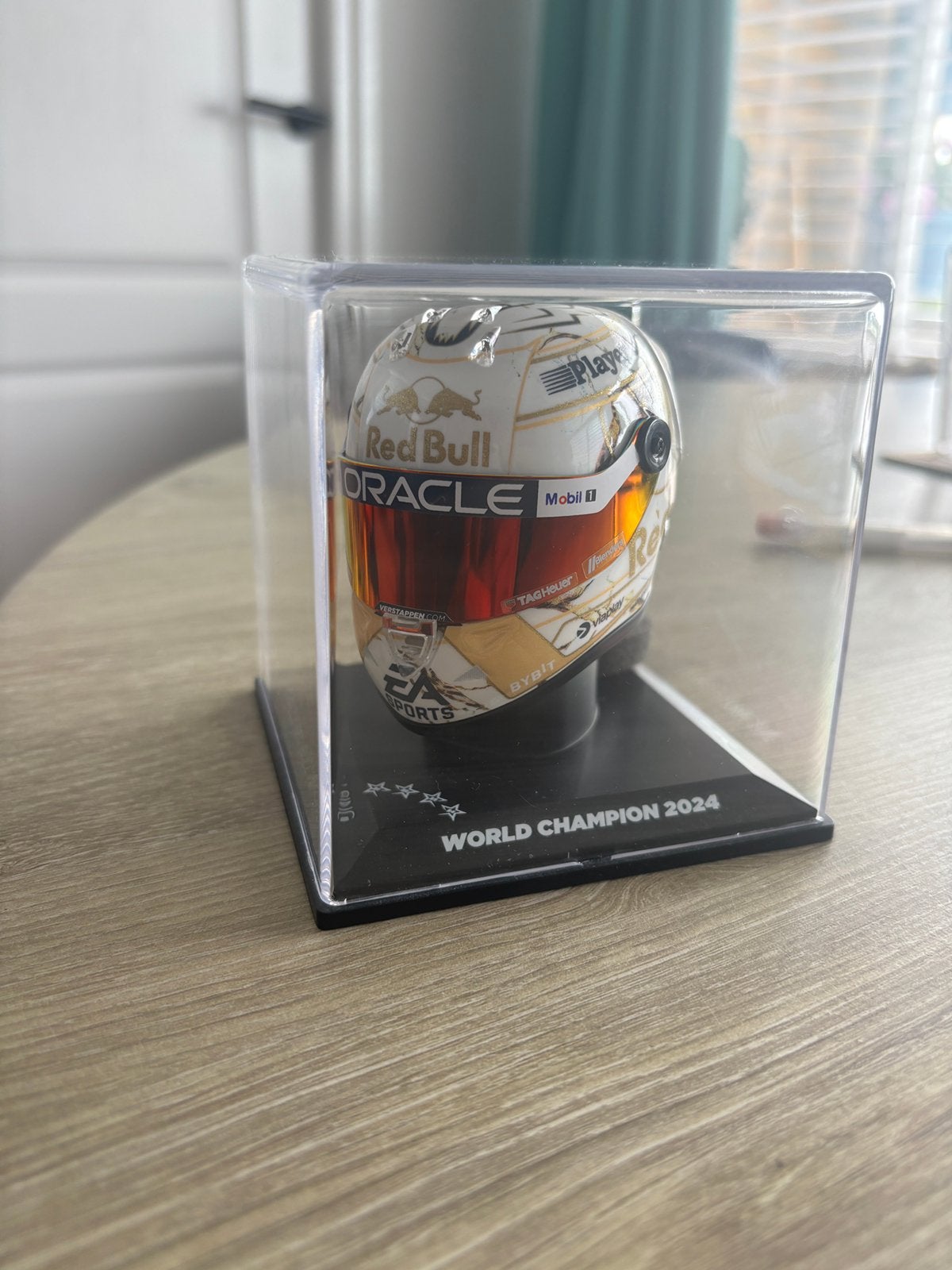 Max Verstappen wereldkampioen 2024 helm, Ophalen of Verzenden, Nieuw, Formule 1