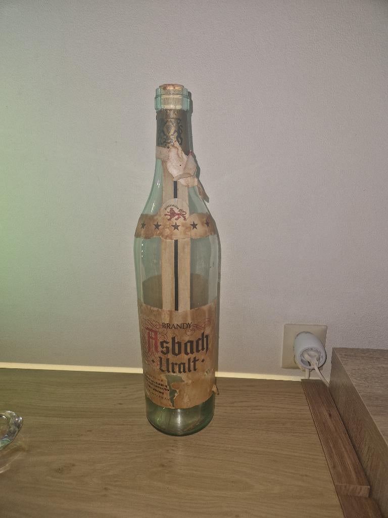 grote fles asbach uralt 49 cm hoog 11 cm doorsn. gigantisch, Ophalen, Gebruikt
