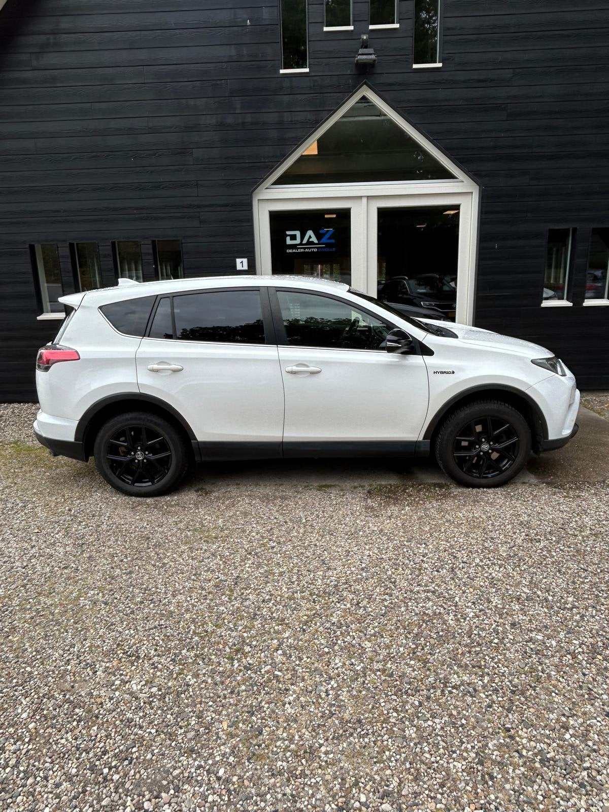 Toyota RAV4 2.5 Hybrid AWD Energy Aut/Ecc/Navi/Trekhaak, Automaat, Stof, Gebruikt, 1650 kg