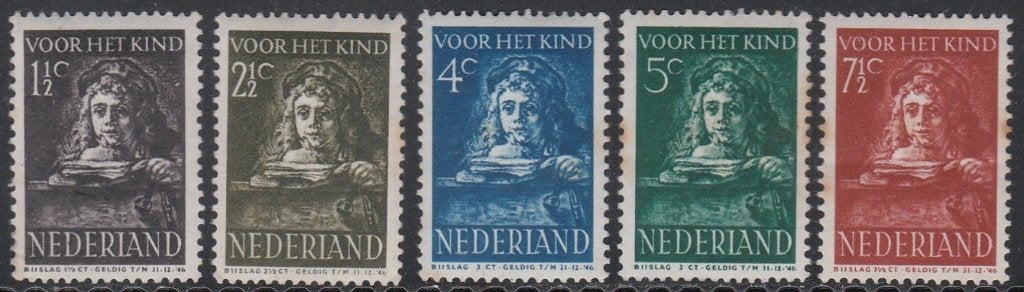 Nederland 1941 397/401 Kind, Postfris, Postzegels en Munten, Postzegels | Nederland, Ophalen of Verzenden, Na 1940, Postfris