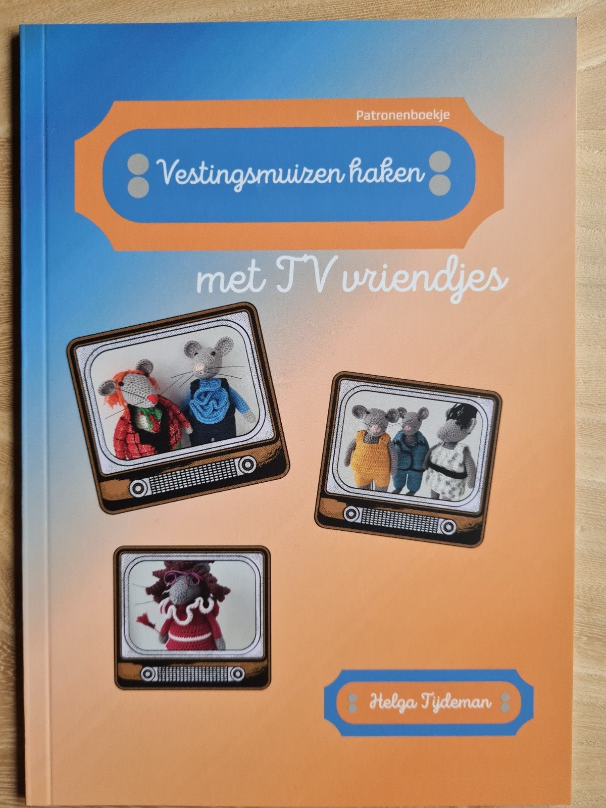 Patronenboekje Vestingsmuizen haken met TV vriendjes, Ophalen of Verzenden, Zo goed als nieuw