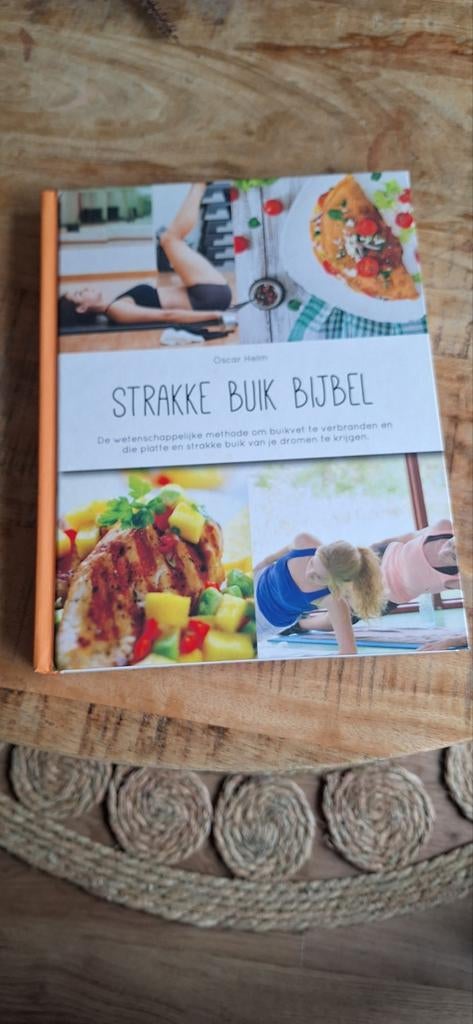 Strakke Buik Bijbel: Wetenschappelijke Methode voor Buikvet, Ophalen of Verzenden, Zo goed als nieuw, Dieet en Voeding, Oscar Helm