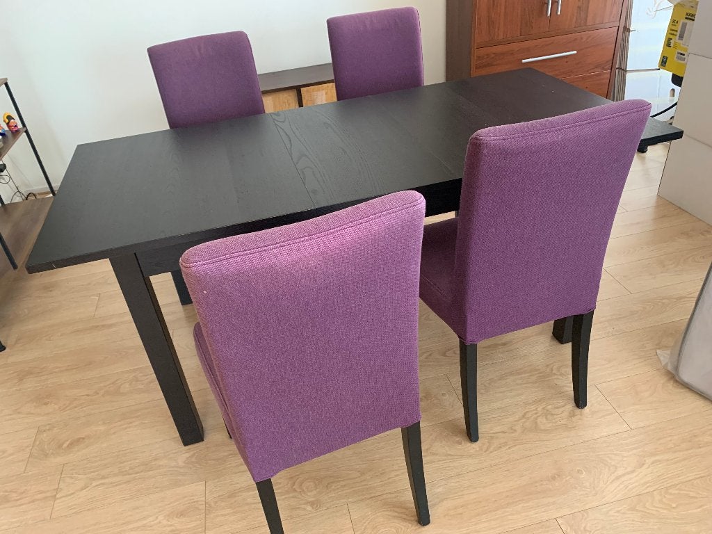Ikea Bjursta eettafel, inclusief vier stoelen, Huis en Inrichting, Tafels | Eettafels, Ophalen, Gebruikt, 100 tot 150 cm, 50 tot 100 cm