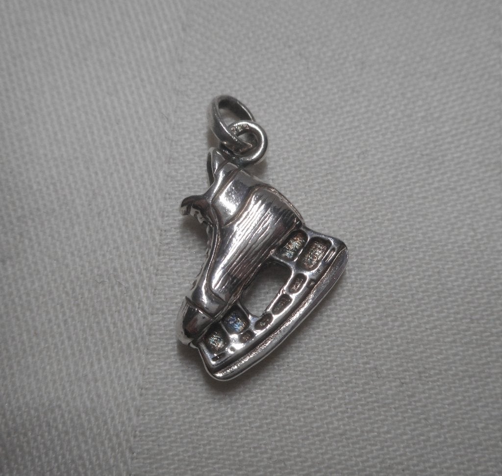 Zilveren hanger schaats nr.368, Sieraden, Tassen en Uiterlijk, Verzenden, Zo goed als nieuw, Zilver, Zilver