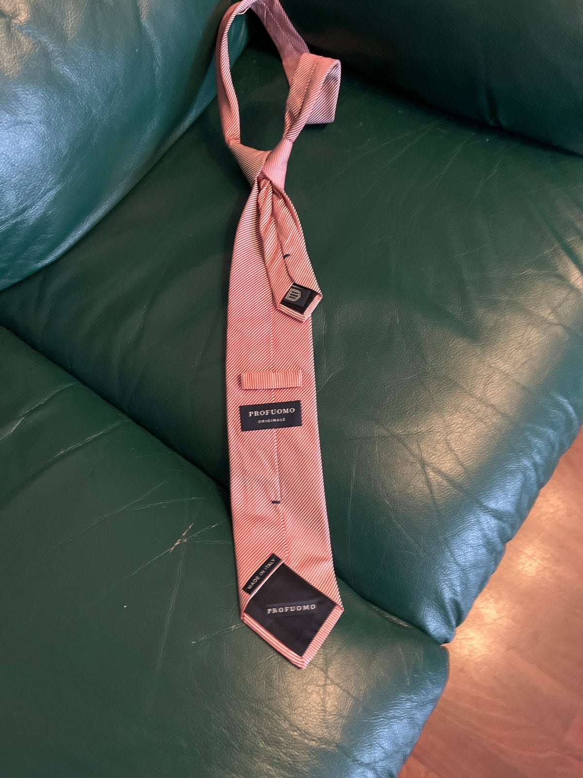 Profuomo stropdas - Made in Italy, Kleding | Heren, Stropdassen, Ophalen of Verzenden, Zo goed als nieuw, Rood, Met patroon