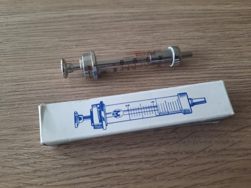Injectie  spuit Vintage Henke-Sass, Wolf  2ml nieuw, Ophalen of Verzenden