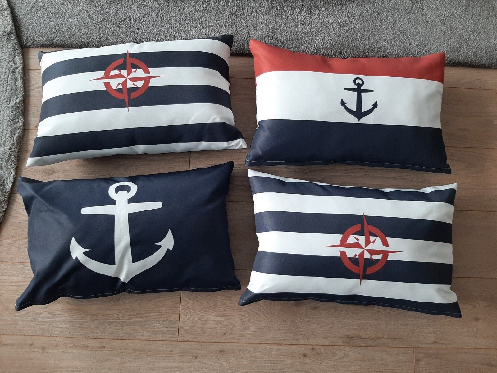 Set van 4 maritieme sierkussens met anker en kompas, Watersport en Boten, Ophalen of Verzenden, Zo goed als nieuw, Overige typen