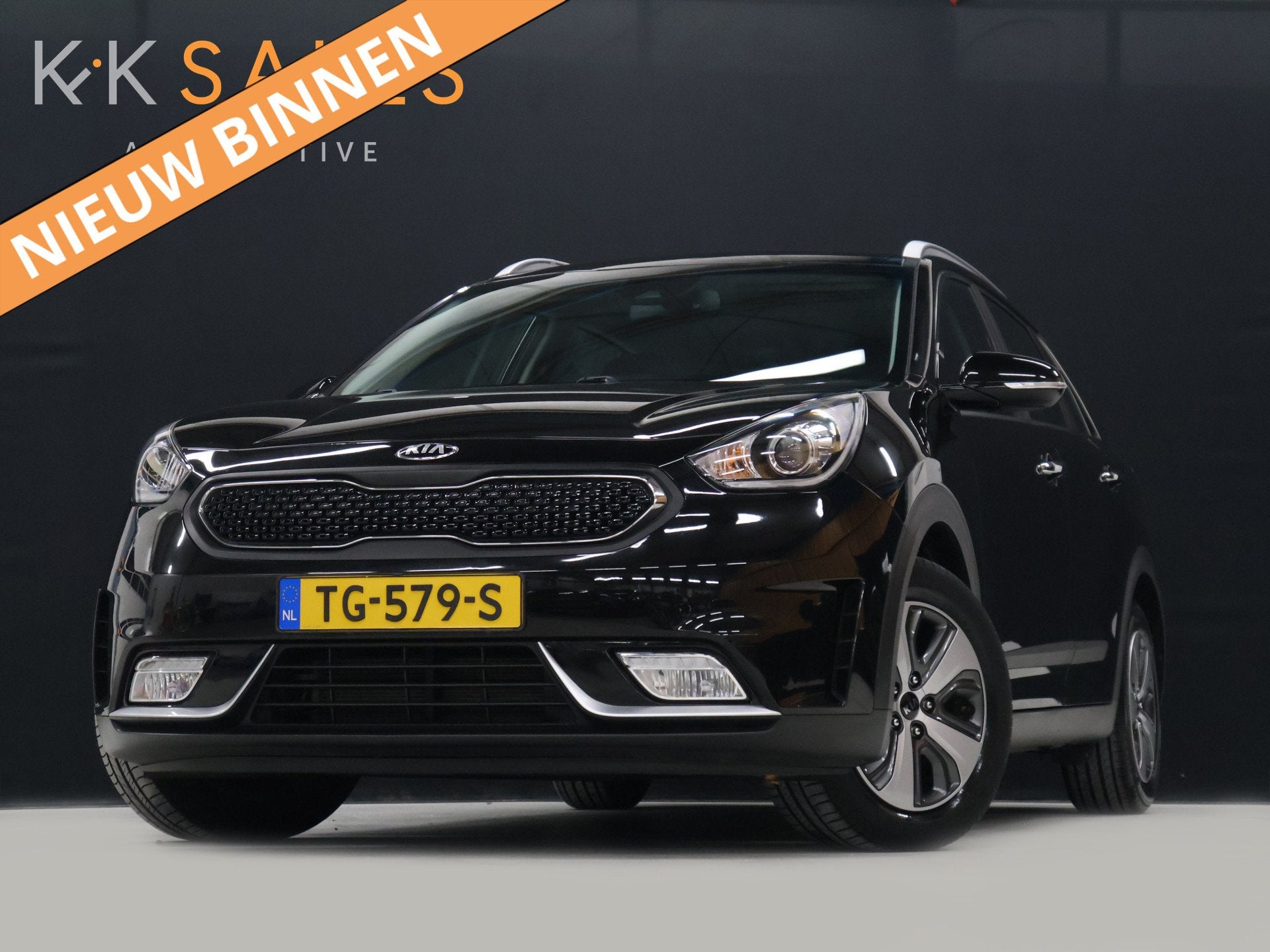 Kia Niro 1.6 GDi Hybrid DynamicLine [APPLE CARPLAY, ANDROID,, Auto's, Dealer onderhouden, Gebruikt, Leder en Stof, Zwart