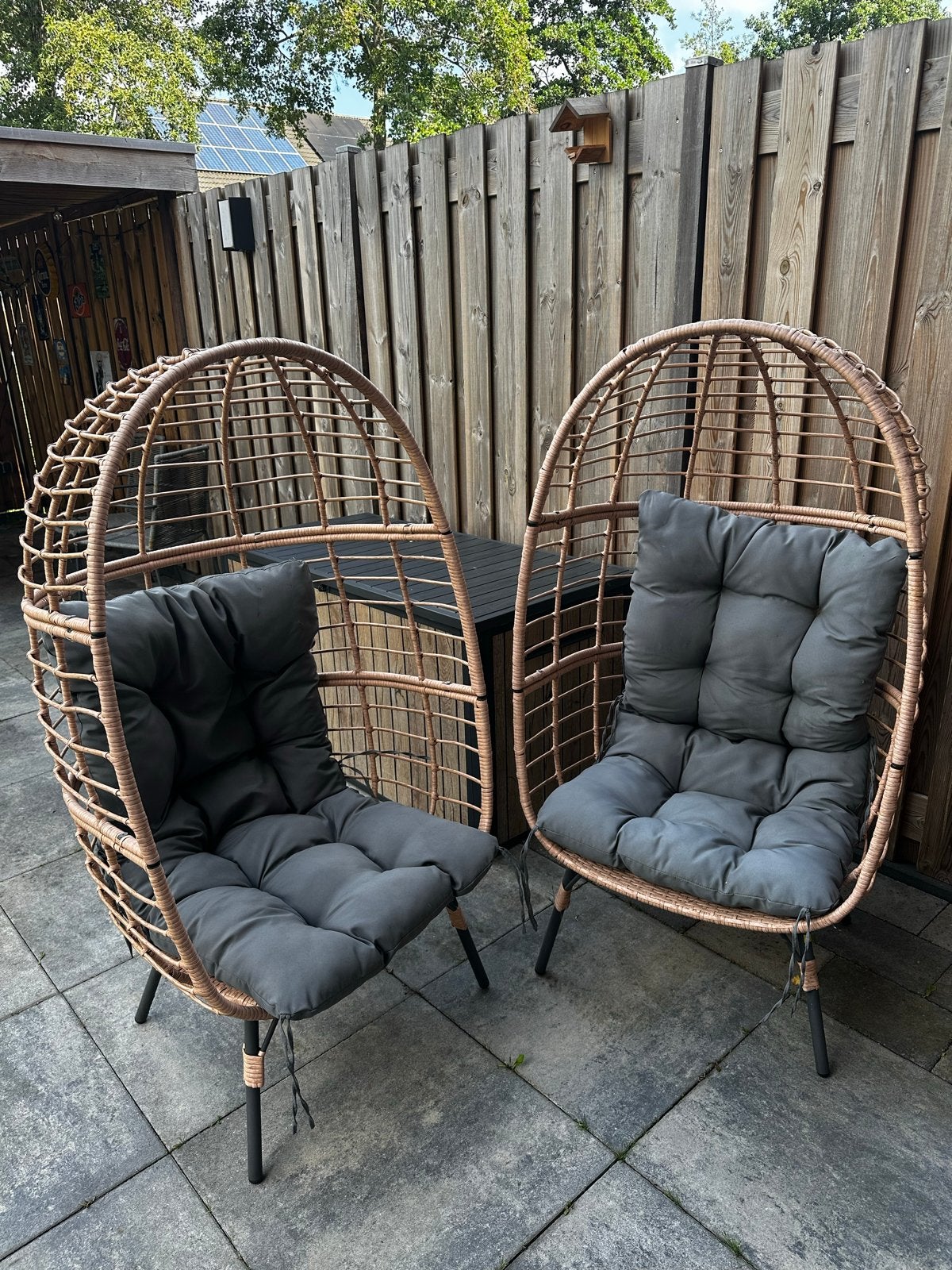 2 Wicker Egg Stoelen met Kussens - Gebruikt, Tuin en Terras, Tuinstoelen, Ophalen, Gebruikt, Wicker