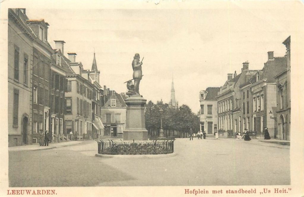 701-091-003 Leeuwarden Hofplein Standbeeld Us Heit, Verzenden, Voor 1920, Friesland