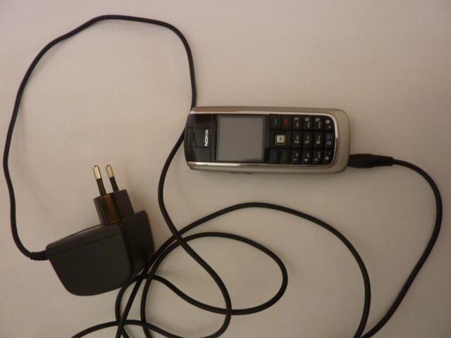 Oude mobiele telefoons diverse, Boeken, Verzenden, Gelezen