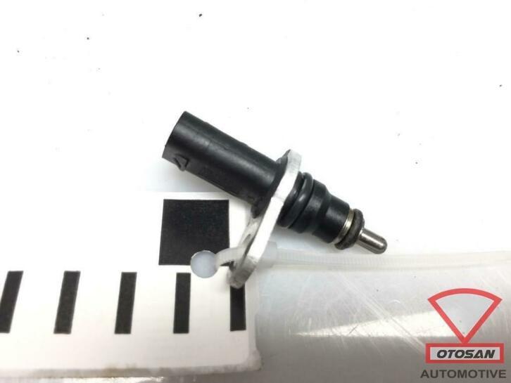 audi q2 2018 vag temperatuursensor 079919523b, Auto-onderdelen, Gebruikt, AUDI AG, Auto-Union-Strasse 1
85045  Ingolstadt, DE