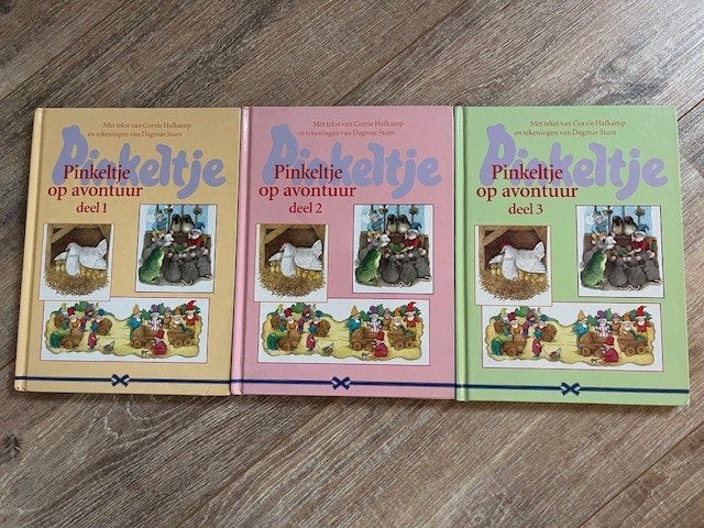 Pinkeltje op Avontuur deel 1 - 2 - 3, Fictie algemeen, Ophalen of Verzenden, Zo goed als nieuw, Corrie Hafkamp