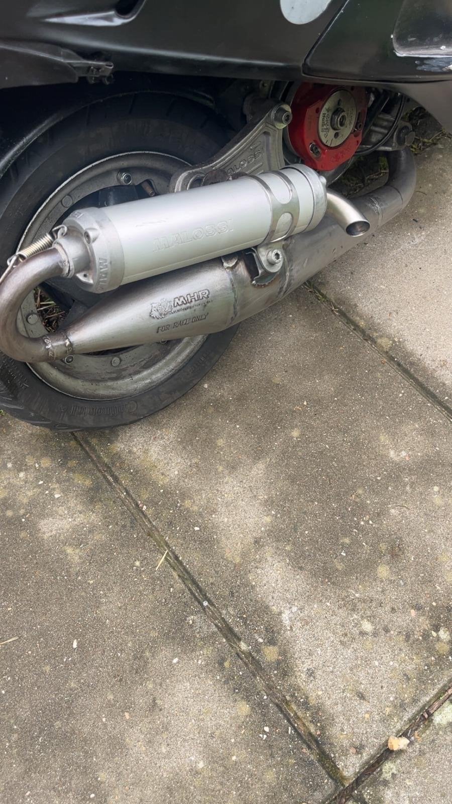 Malossi MHR Uitlaat voor testa rosa blok 50cc 2takt 70cc, Ophalen of Verzenden, Gebruikt, Uitlaat