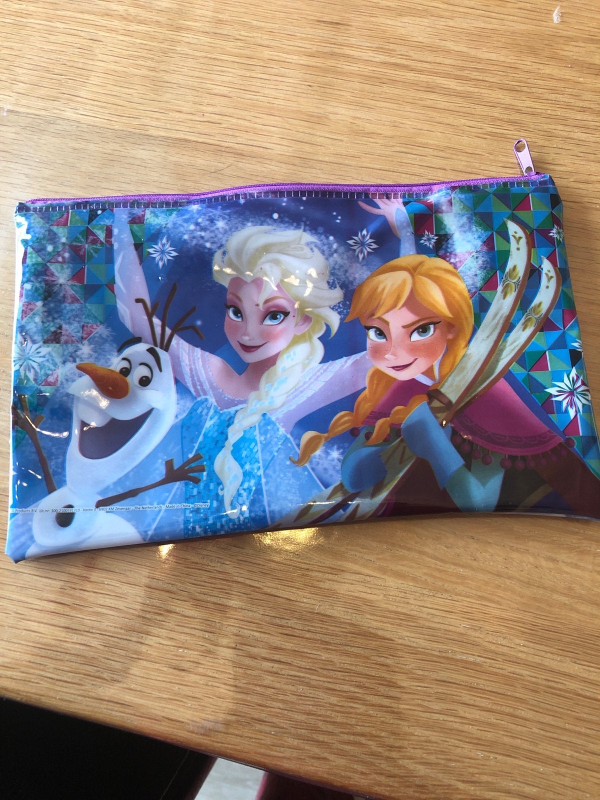Etui Frozen, Verzenden, Gebruikt