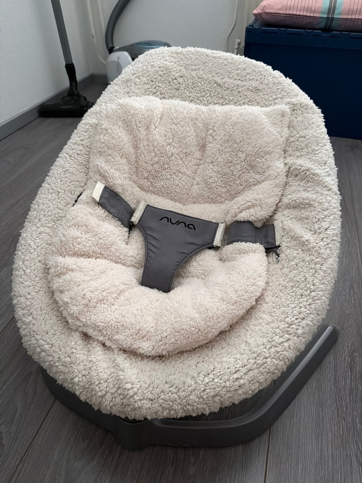 Nuna Leaf Wipstoel met zachte teddy hoes, Wipstoel, Ophalen, Overige merken, Met gordel(s) of riempje(s)