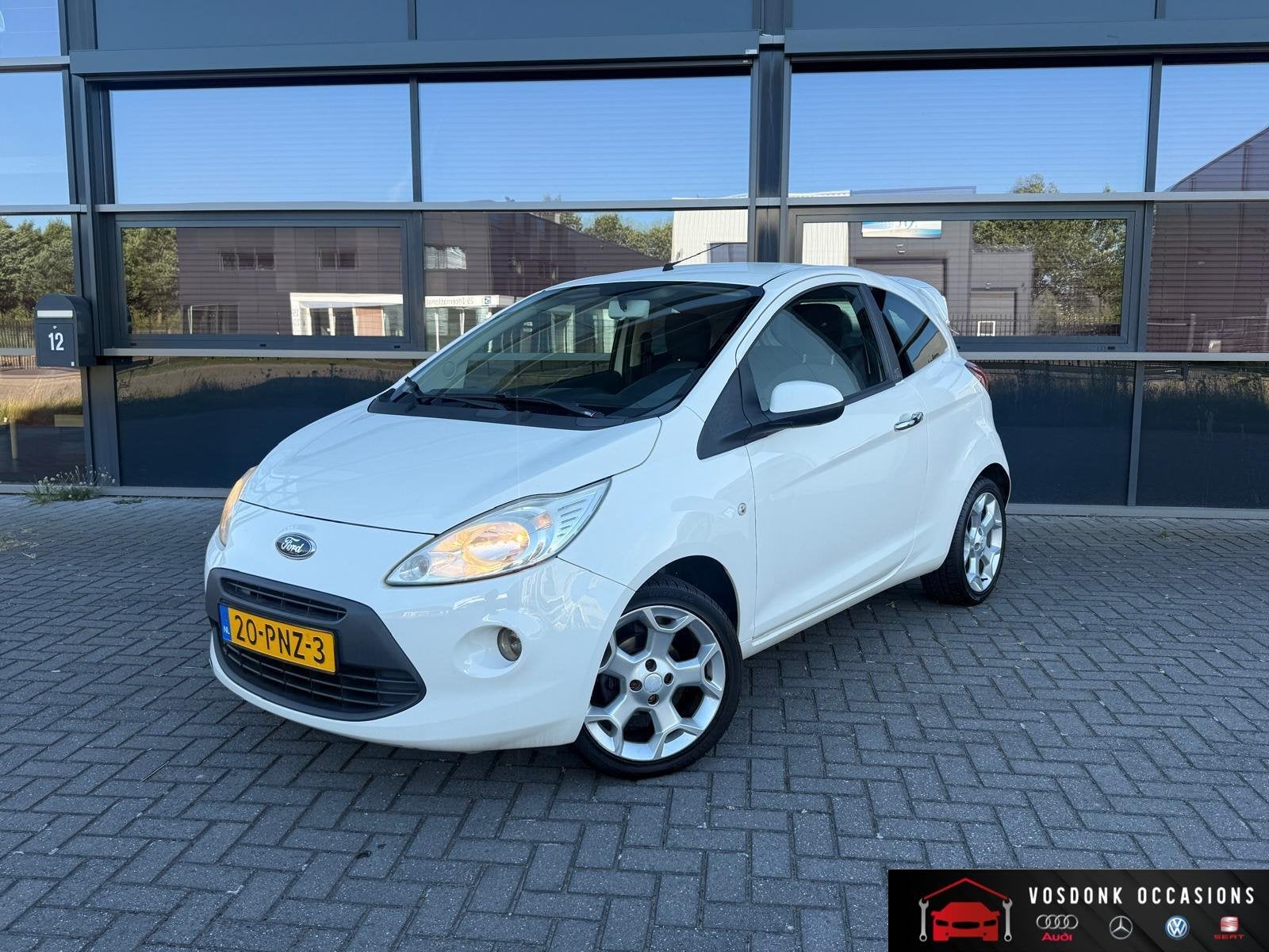 Ford Ka 1.2 Grand Prix Airco/ LM Velgen/ topstaat!, Auto's, Voorwielaandrijving, Euro 5, Gebruikt, 1242 cc