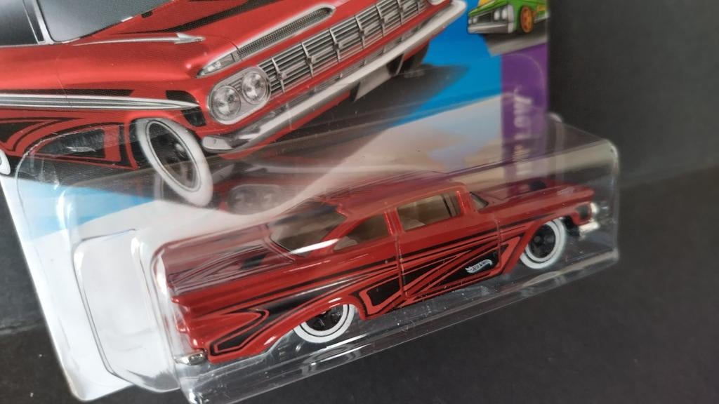 Chevrolet Chevy Impala 1959 1:64 Hotwheels Pol, 1186 MJ 1 NL, Auto, Verzenden, Nieuw