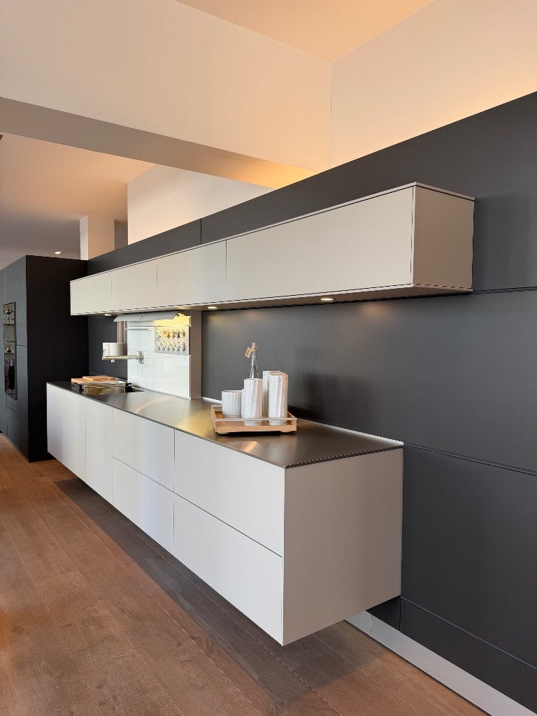 bulthaup b3 toonzaalkeuken - Gaggenau Apparate – aanpasbaar, Ophalen, Overige kleuren, Overige typen, Nieuw