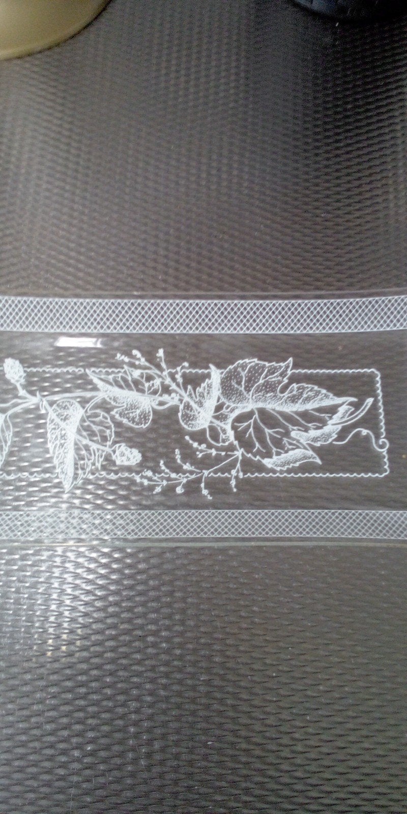 Glazen cakeschaal met decoratie, Ophalen of Verzenden, Overige stijlen, Glas, Schaal of Schalen