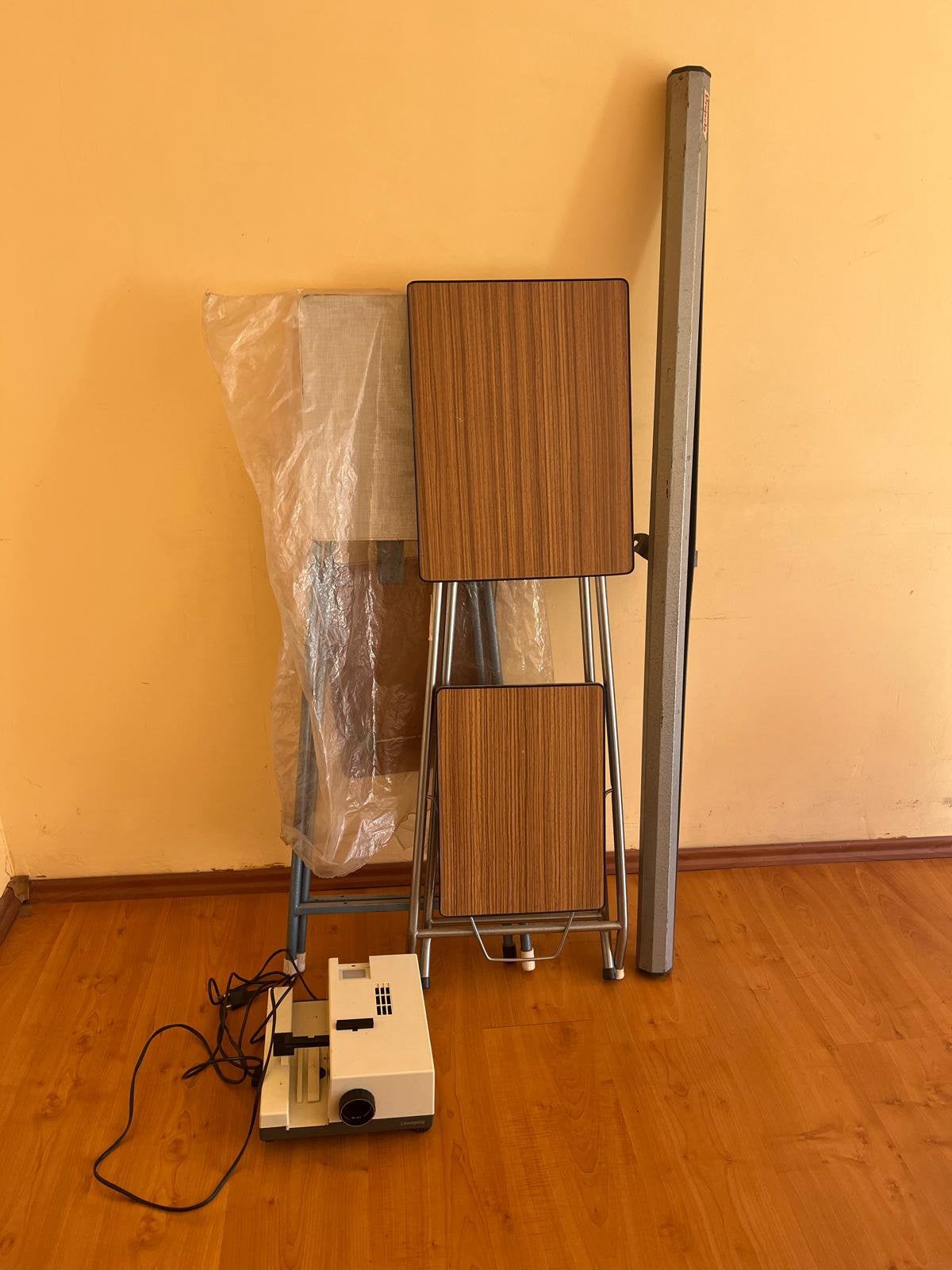 Complete diaprojector set, Audio, Tv en Foto, Diaprojectors, Ophalen, Gebruikt