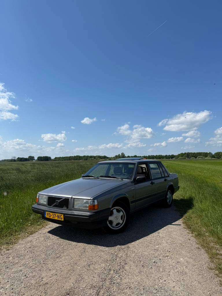 Volvo 740 2.3 GL U9 1990 Grijs, Auto's, 1287 kg, 4 cilinders, Origineel Nederlands, Handgeschakeld