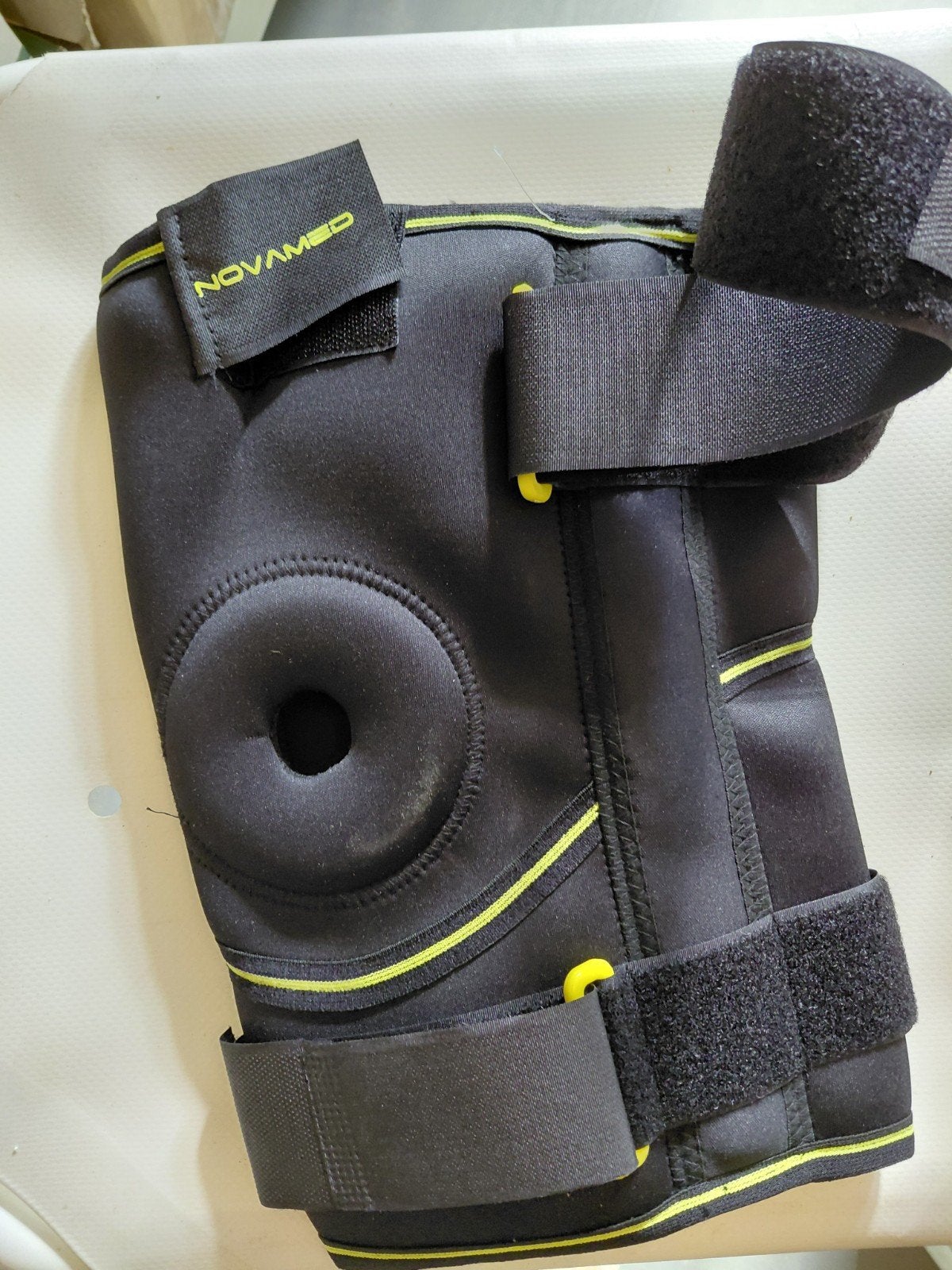 novamed knie brace, Diversen, Ophalen of Verzenden