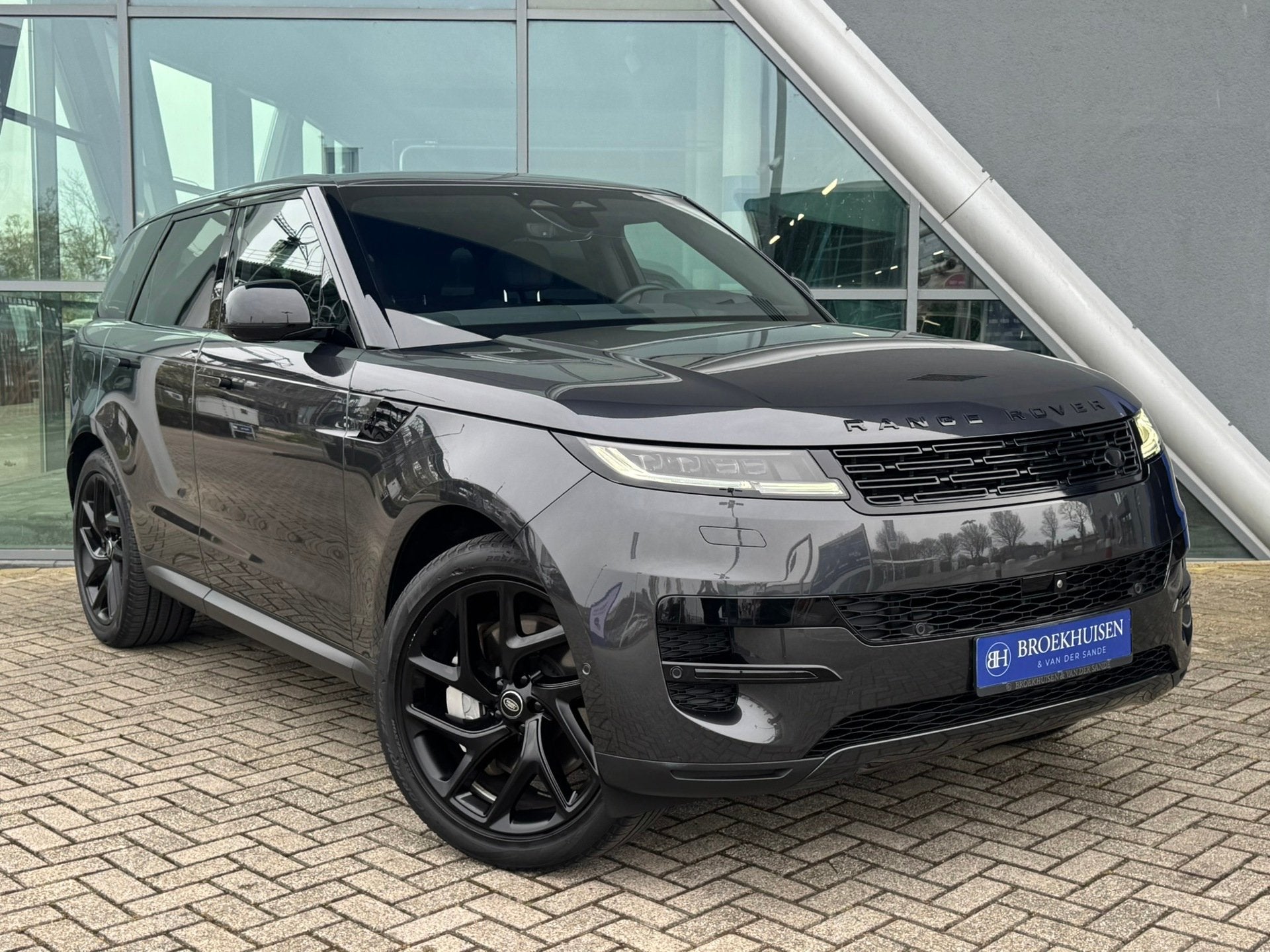Land Rover RANGE ROVER SPORT 3.0 P460e Dynamic SE PHEV Panor, Auto's, Automaat, Dealer onderhouden, Gebruikt, 3000 kg
