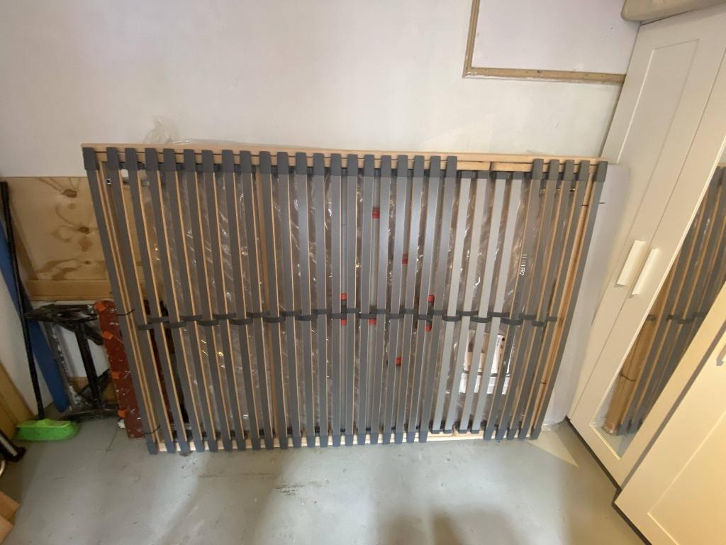 Stevige houten lattenbodem 140x200 met verstelbaar rugdeel, Huis en Inrichting, Slaapkamer | Matrassen en Bedbodems, Ophalen, Gebruikt
