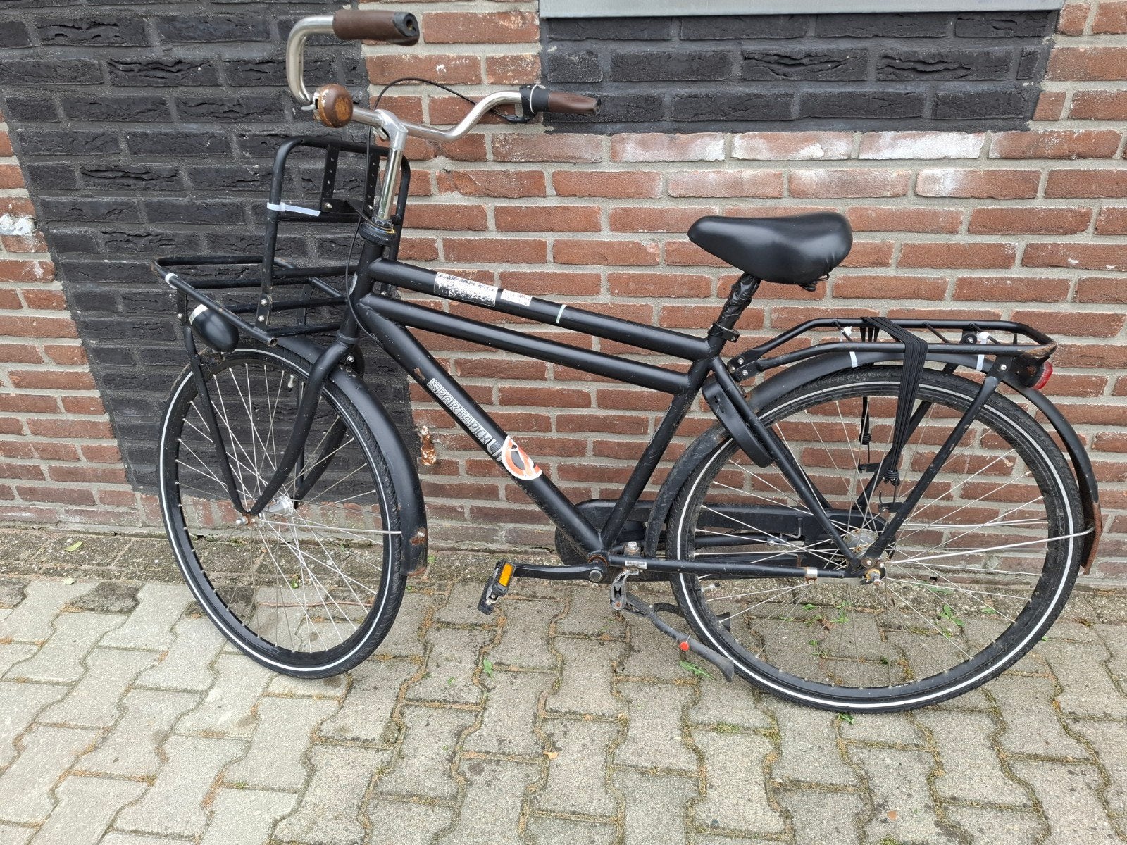 Sparta Pick-Up Opknapper, Ophalen