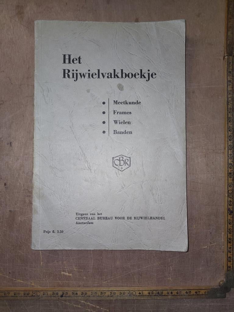 Het rijwielvakboekje. 1958, Fietsen en Brommers, Ophalen of Verzenden, Gebruikt